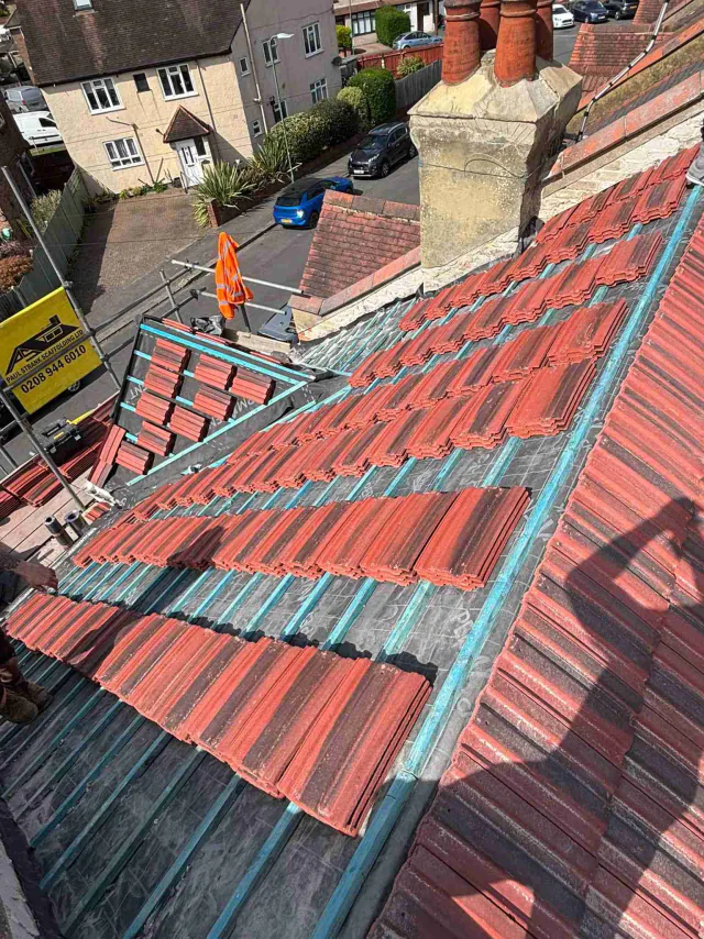 Roof underlay and timber battens