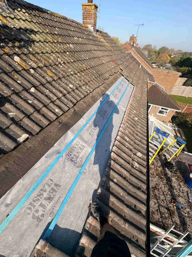 Roof underlay and timber battens