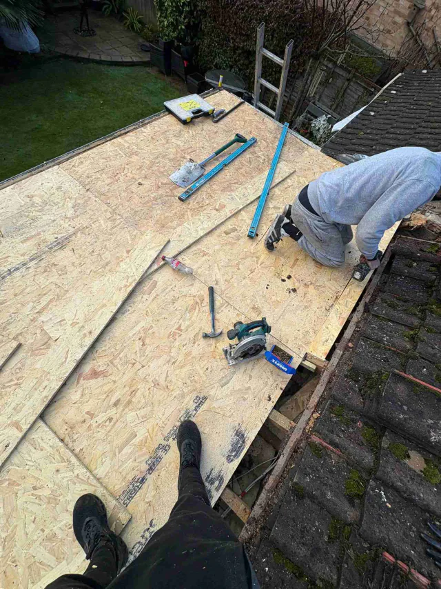 Timber decking for a flat roof