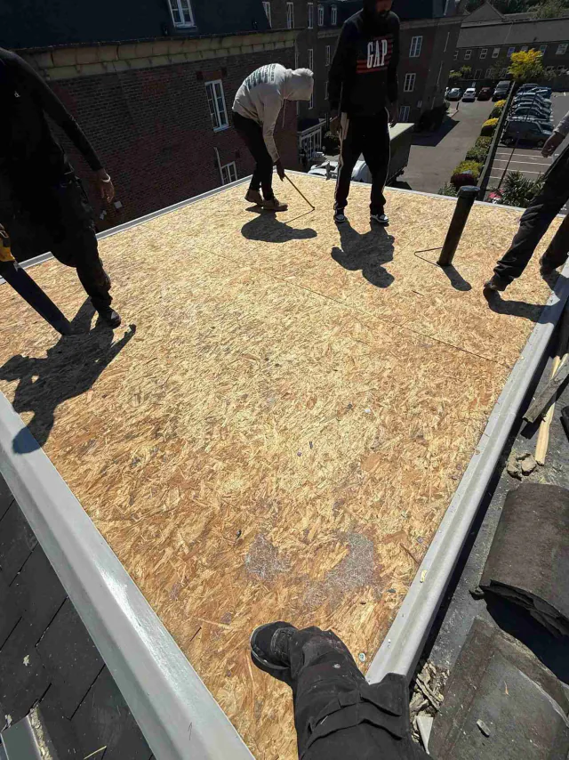 Timber decking for a flat roof